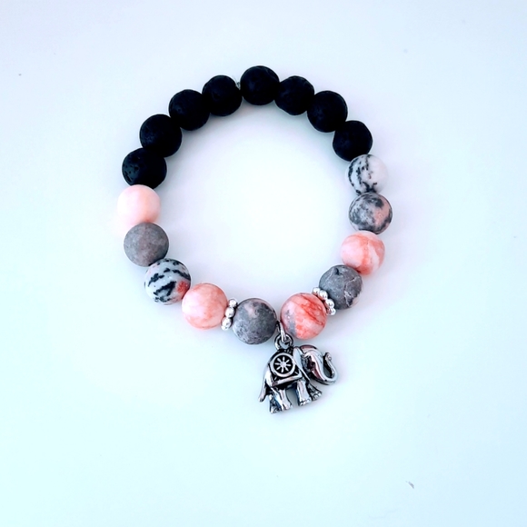 Pink zebra 10mm beads Elephant charm crystal bracelet Handmade jewelry in Canada - Picture 2 of 2